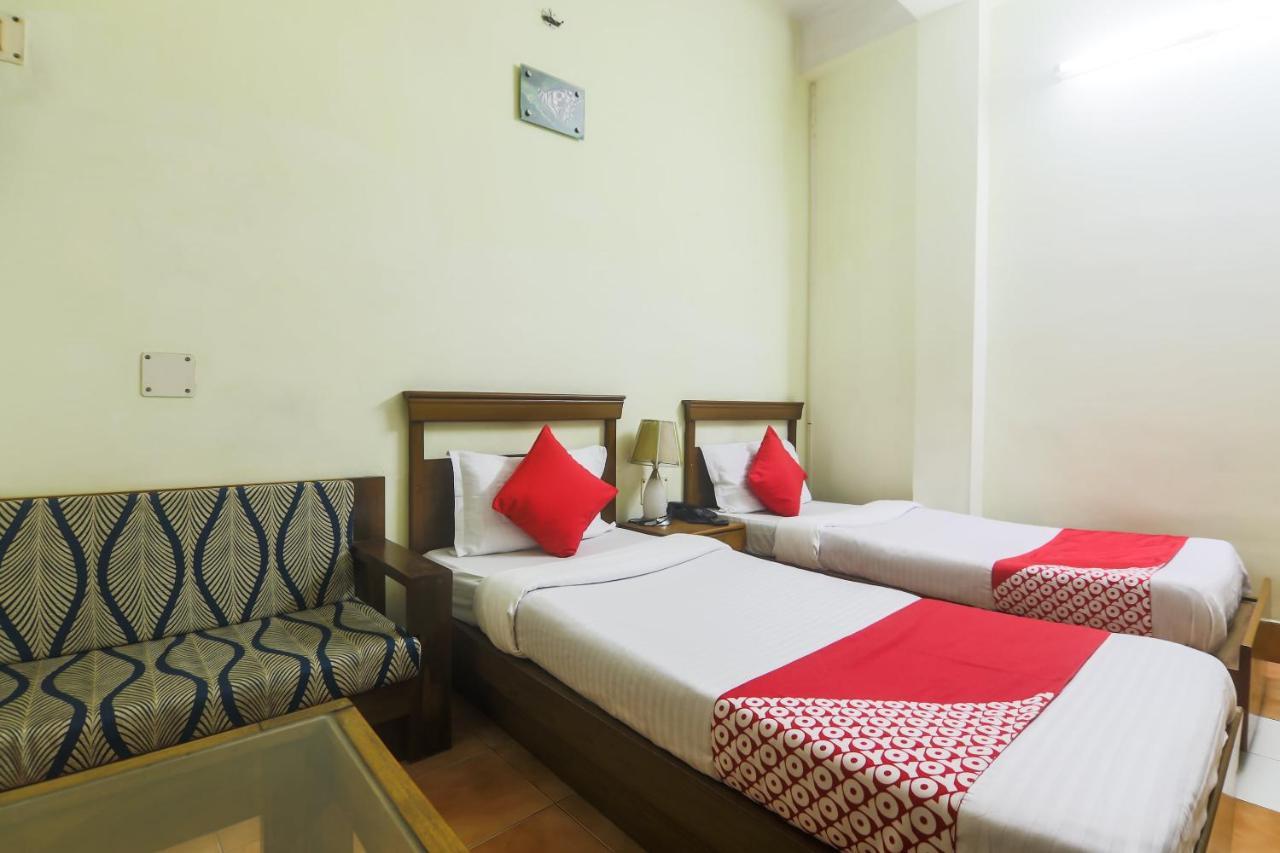 Oyo Hotel Grand City Tezpur Esterno foto