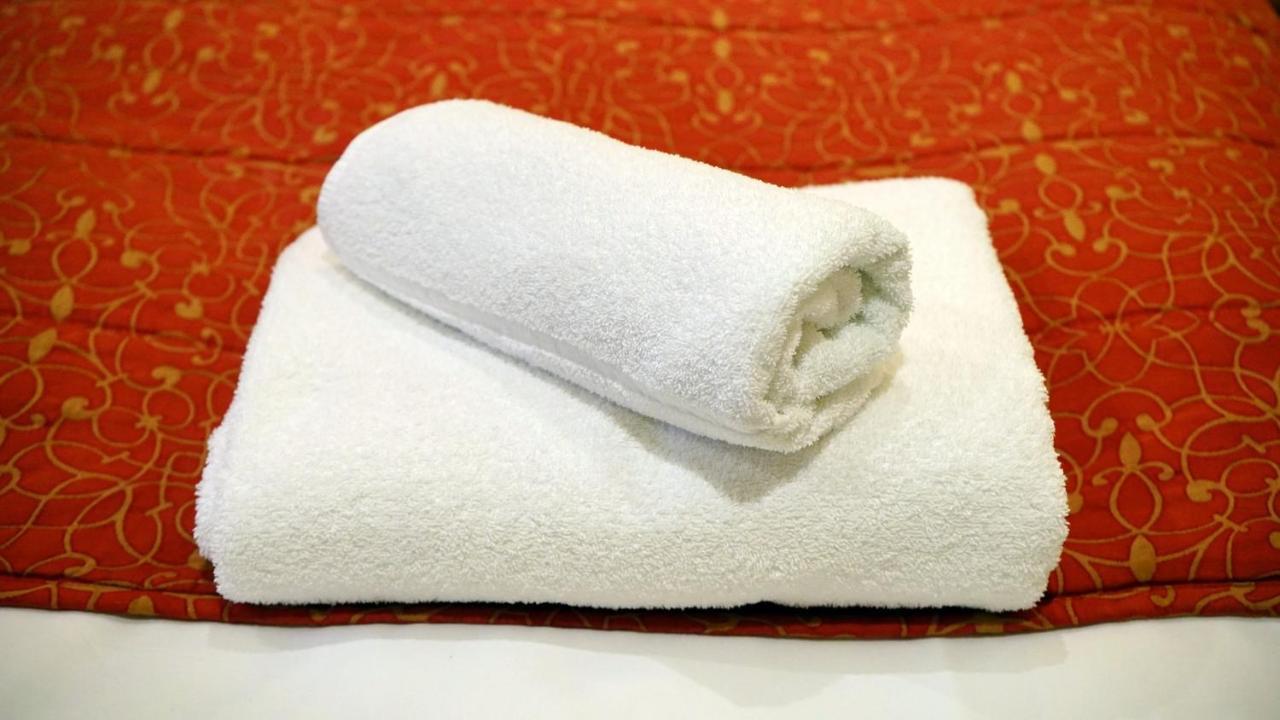 Oyo Hotel Grand City Tezpur Esterno foto